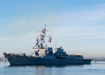 USS Spruance Returns to Naval Base San Diego