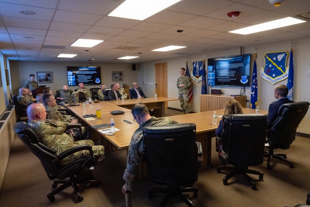 181st Intelligence Wing Hosts the U.S. Air Force Honorary Commanders program for Terre Haute Community Leaders