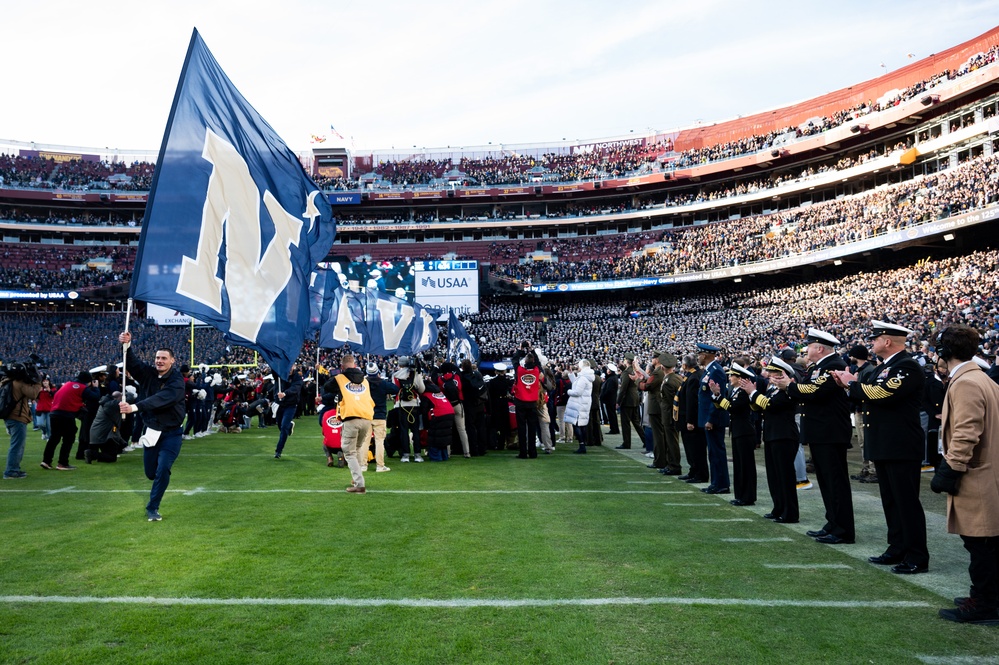 MCPON James Honea attends 125th Army-Navy Football Game