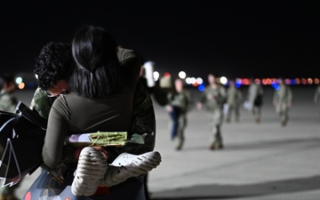 NMCB 5 Returns From Deployment