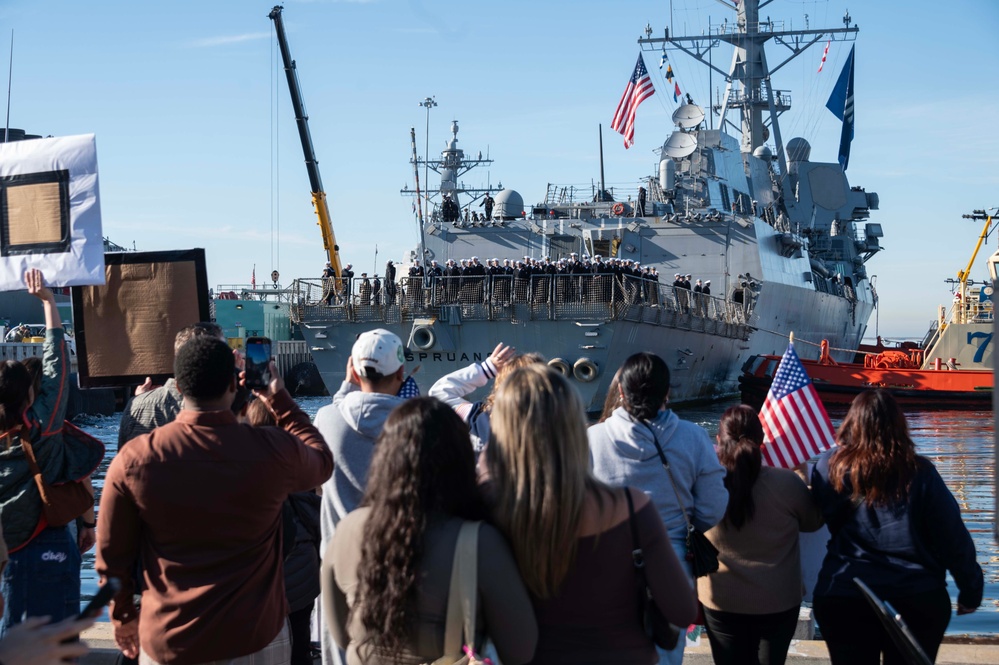 USS Spruance Homecoming