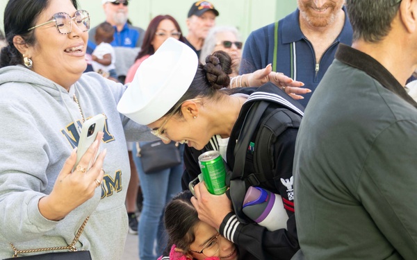 USS Spruance Homecoming