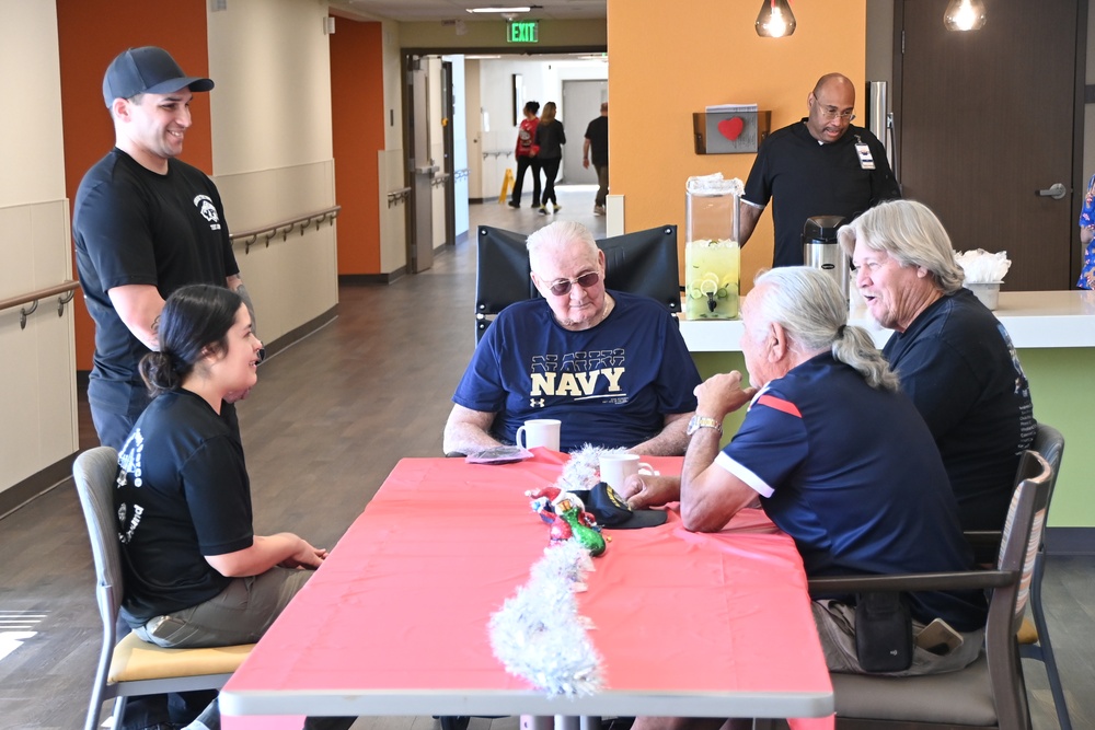 U.S. Army Yuma Proving Ground Soldiers spread cheer at Arizona State Veterans Home Yuma