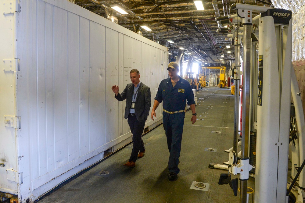 USS Manchester (LCS 14) Hosts Deputy Assistant Secretary of Defense