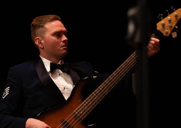 PACAF Band Brings Holiday Cheer to Musashimurayama