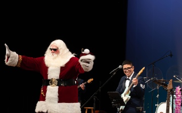 PACAF Band Brings Holiday Cheer to Musashimurayama