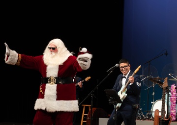 PACAF Band Brings Holiday Cheer to Musashimurayama