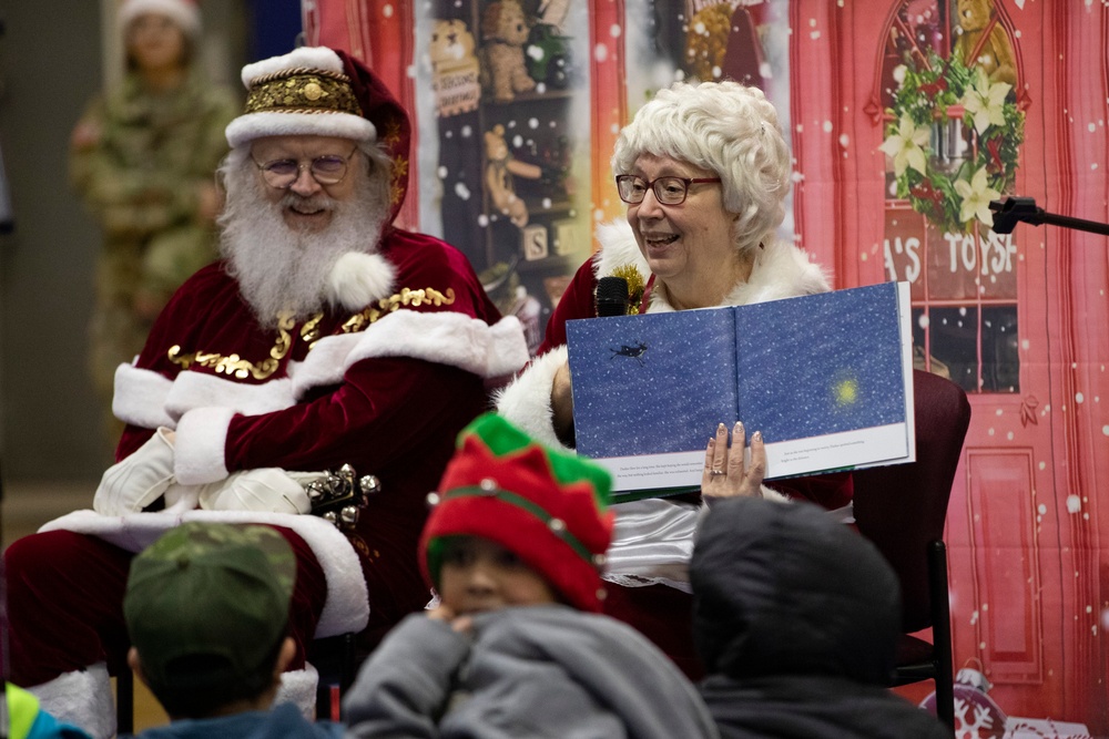 AKNG brings Christmas cheer to Yakutat, Op Santa 2024