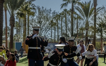 1st MARDIV Band performs at Downtown Disney during Toys for Tots drive