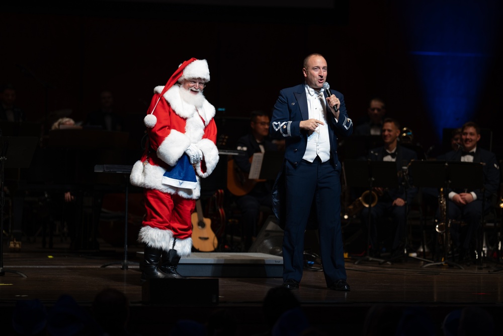 United States Air Force Band of the West performs Holiday in Blue at the Tobin