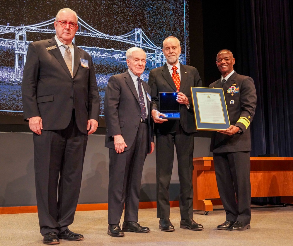 Professor Andrew Lambert delivers lecture at U.S. Naval War College