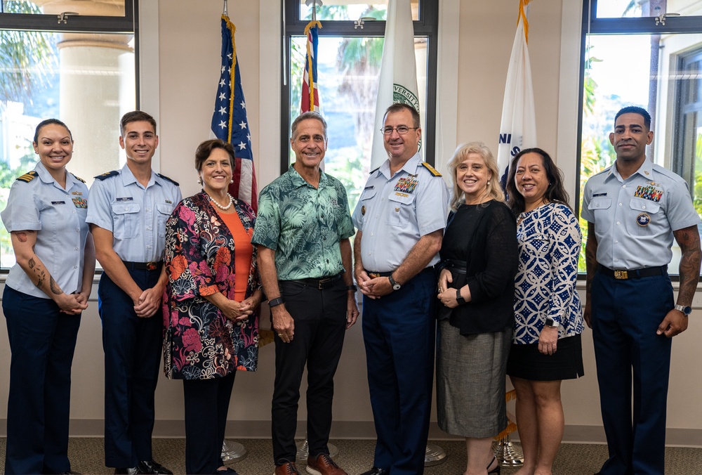 Coast Guard, University of Hawai’i sign memorandum of agreementCoast Guard, University of Hawai’i sign memorandum of agreement