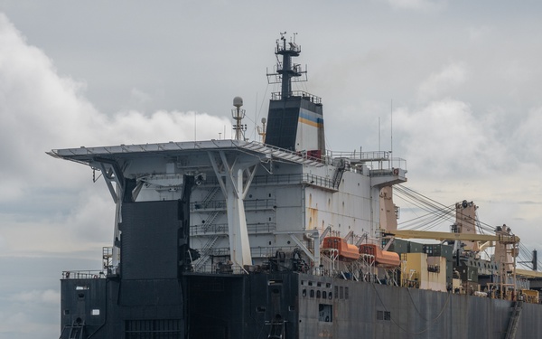 U.S. Navy SEALs Train with Coast Guard MSRT in VBSS Training