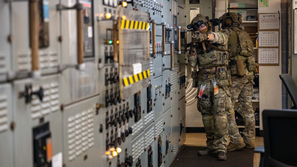 U.S. Navy SEALs Train with Coast Guard MSRT in VBSS Training