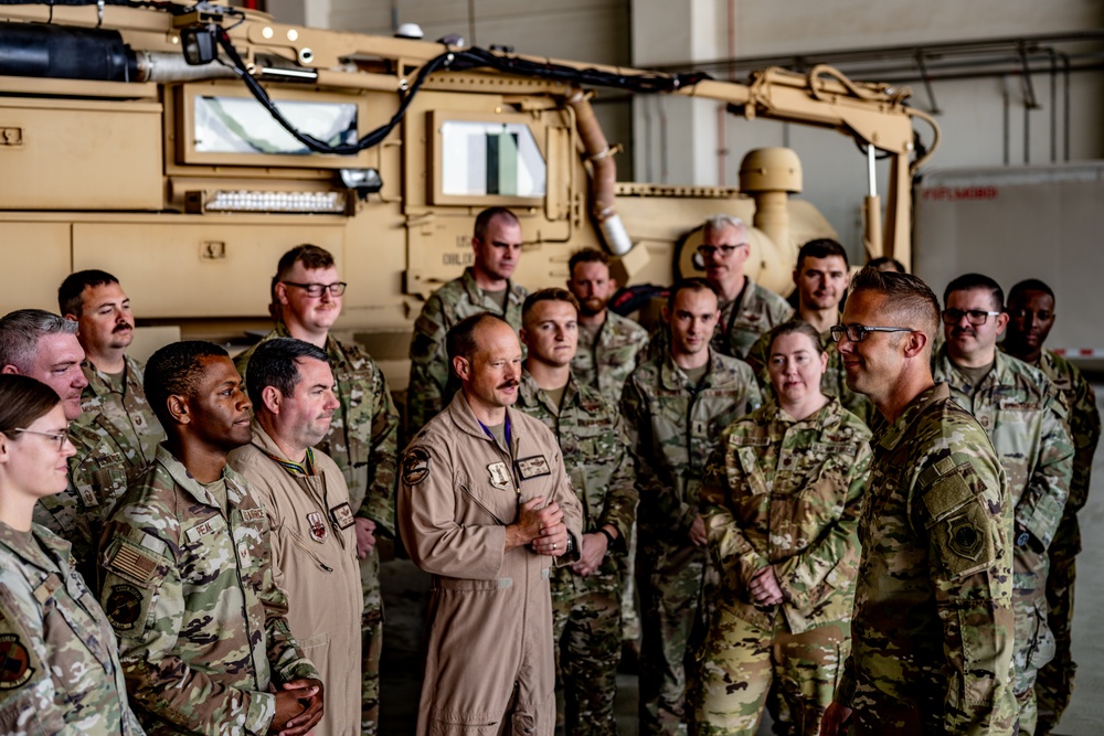 AFCENT command chief tours the 379th AEW