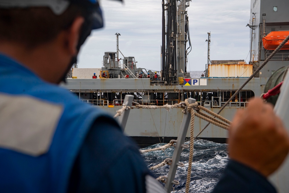 USS Sterett conducts routine operations as part of the Carl Vinson Carrier Strike Group