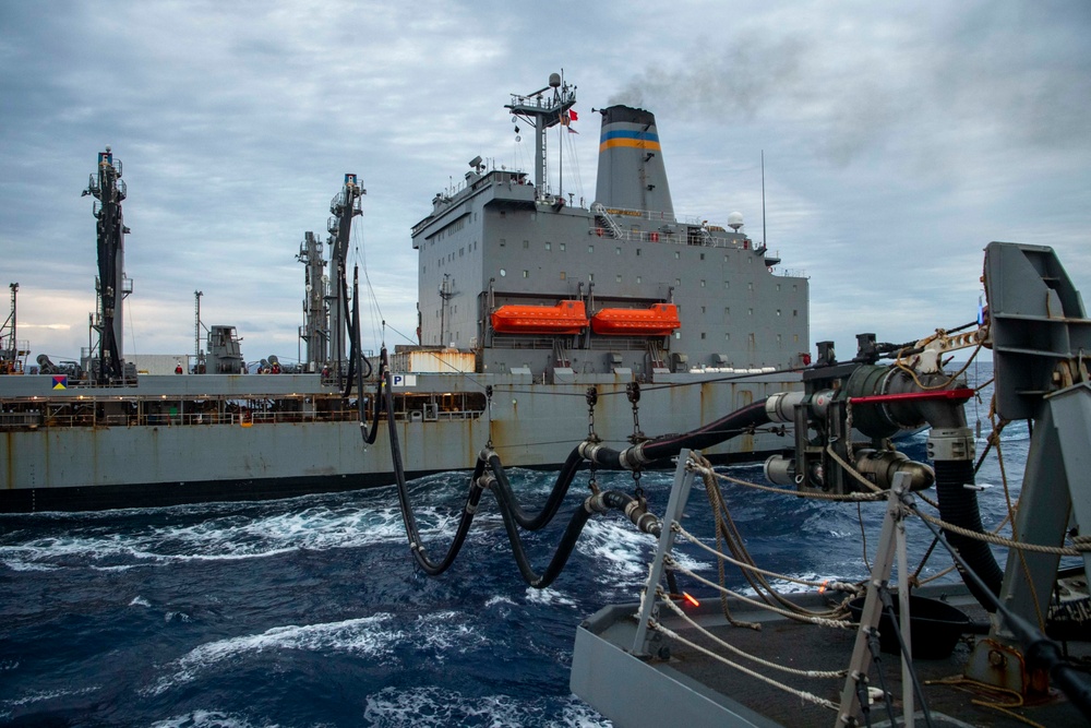 USS Sterett conducts routine operations as part of the Carl Vinson Carrier Strike Group