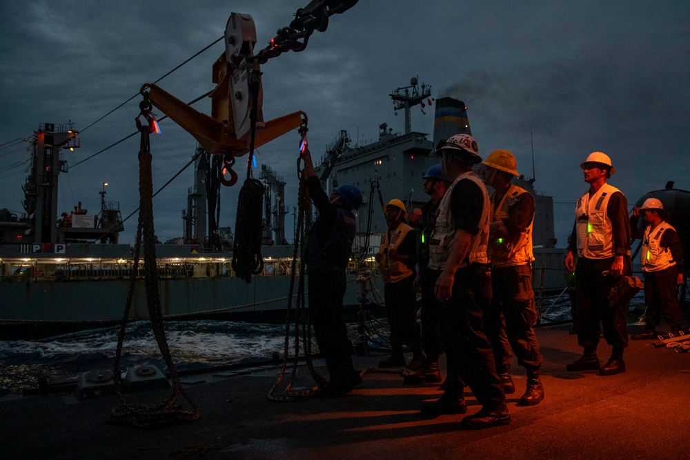 USS Sterett conducts routine operations as part of the Carl Vinson Carrier Strike Group