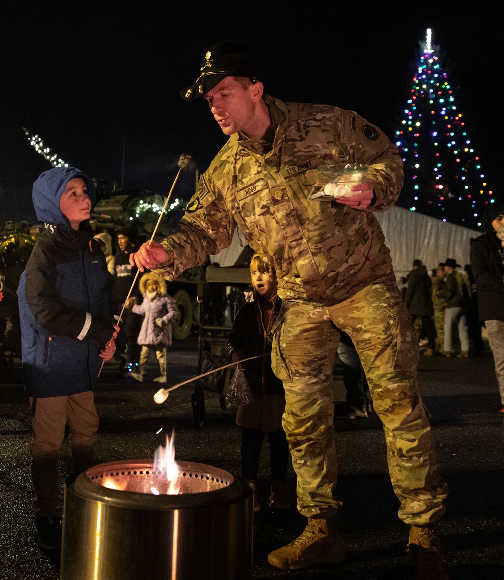 2nd Cavalry Regiment hosts annual holiday Dragoon Ride at Rose Barracks