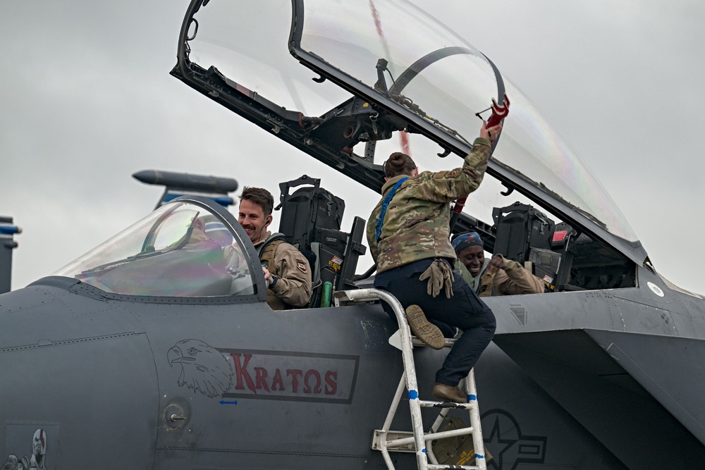 Liberty Wing Airmen return from deployment