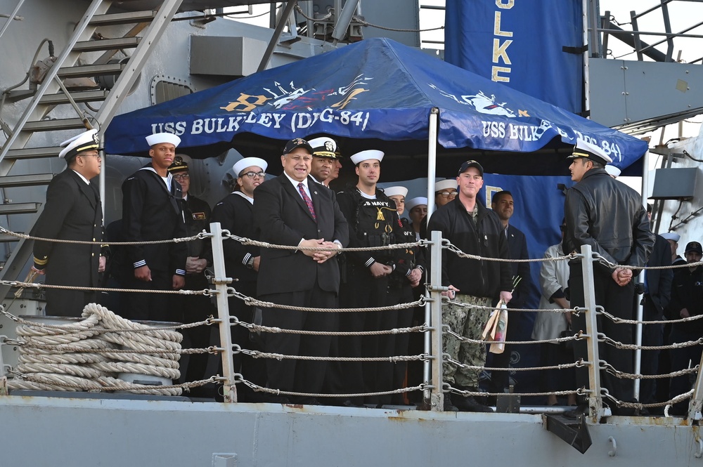 Secretary of the Navy Carlos Del Toro visits NAVSTA Rota