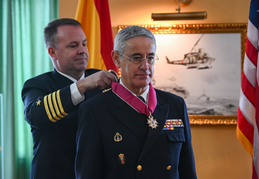 Secretary of the Navy Carlos Del Toro visits NAVSTA Rota