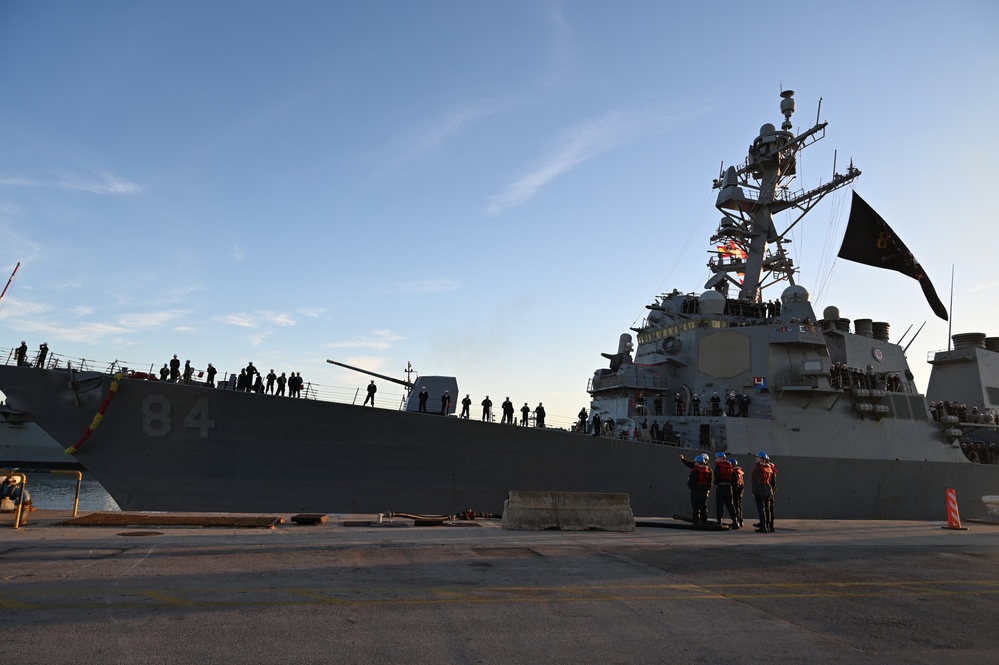 USS Bulkeley (DDG 84) Returns to homeport Rota, Spain