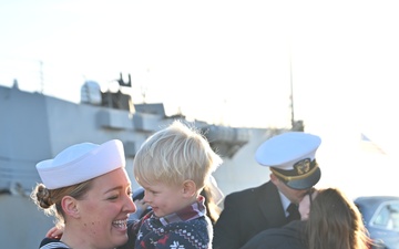 USS Bulkeley (DDG 84) Returns to homeport Rota, Spain