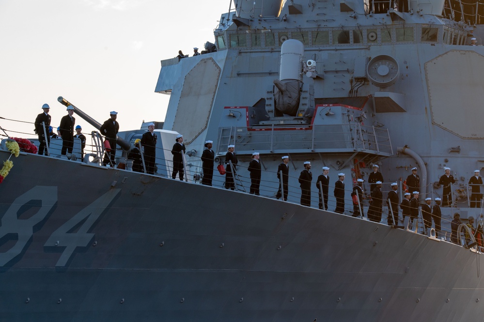 USS Bulkeley (DDG 84) Returns to homeport Rota, Spain