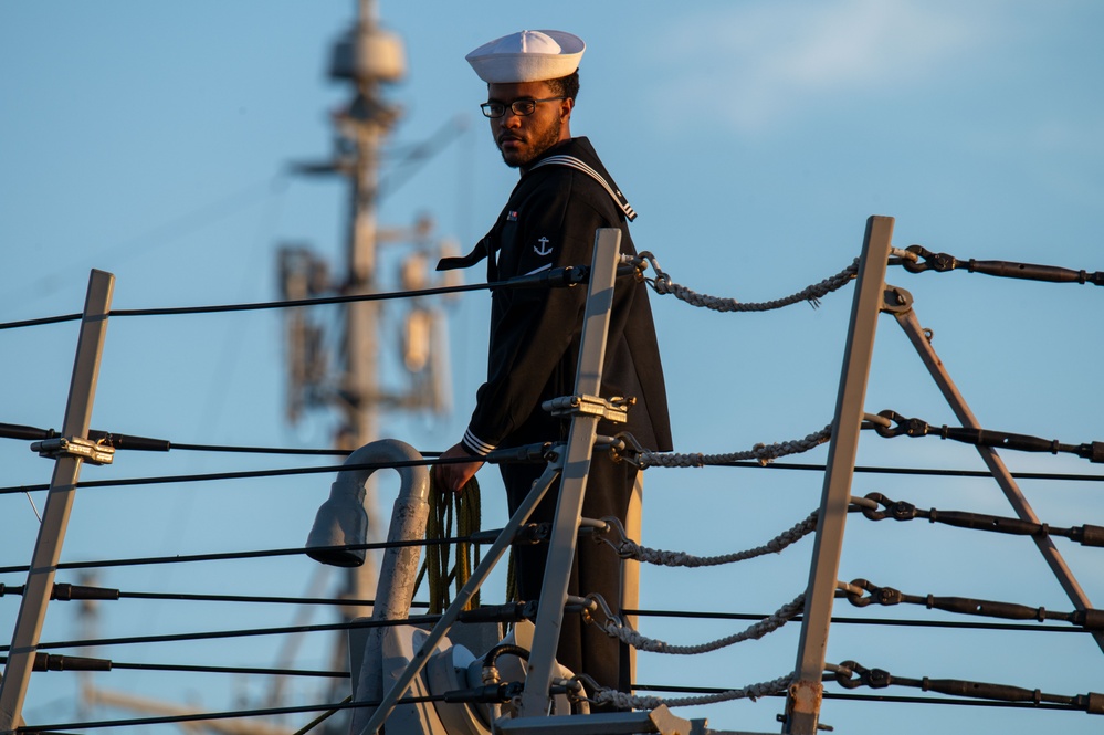 USS Bulkeley (DDG 84) Returns to homeport Rota, Spain