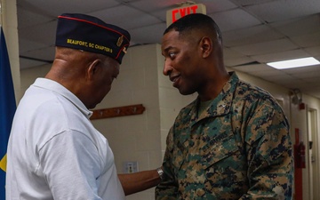 Montford Point Marines Association Spreads Holiday Cheer