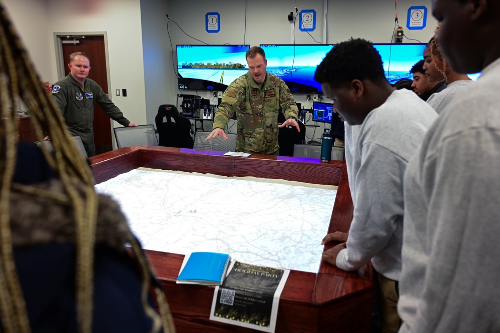 AFDW hosts area AFJROTC students for GO Inspire Event
