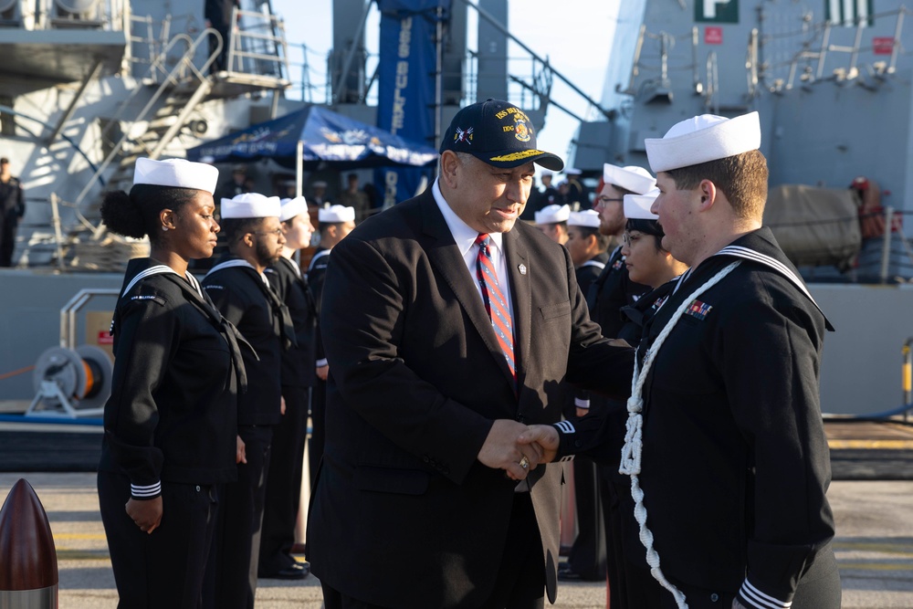 USS Bulkeley arrives in Rota, Spain from deplyoment.