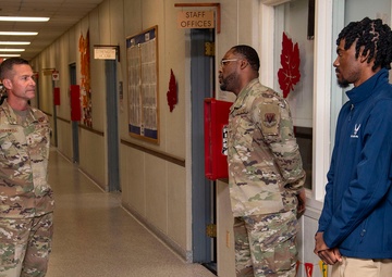 16th Air Force deputy commander visits the 70th ISRW