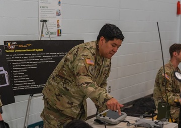 Fort Huachuca Soldiers inspire and educate at Bella Vista Elementary’s 3rd Annual Partnership in Education event