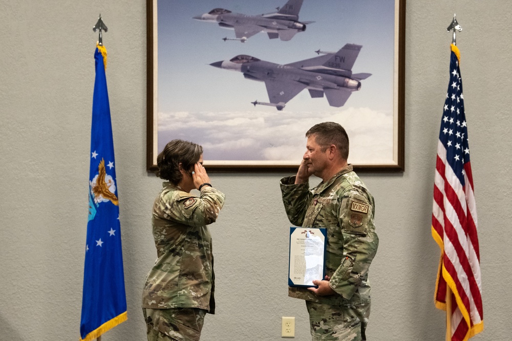 Snider retires from 122nd Fighter Wing Maintenance Group