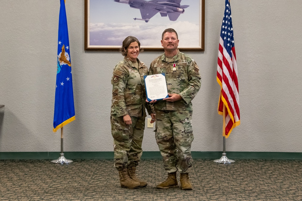 Snider retires from 122nd Fighter Wing Maintenance Group