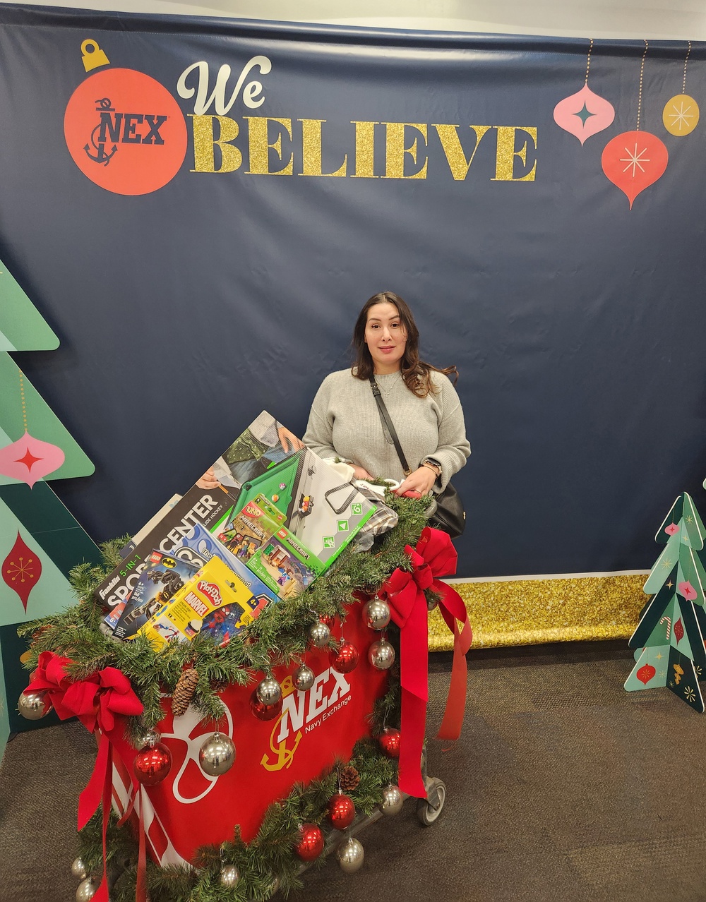 Holiday Season Made Merry and Bright for Navy Exchange Patrons