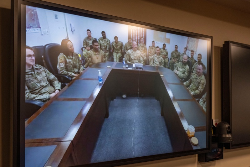 DSD Thanks Service Members During Holiday Morale Calls