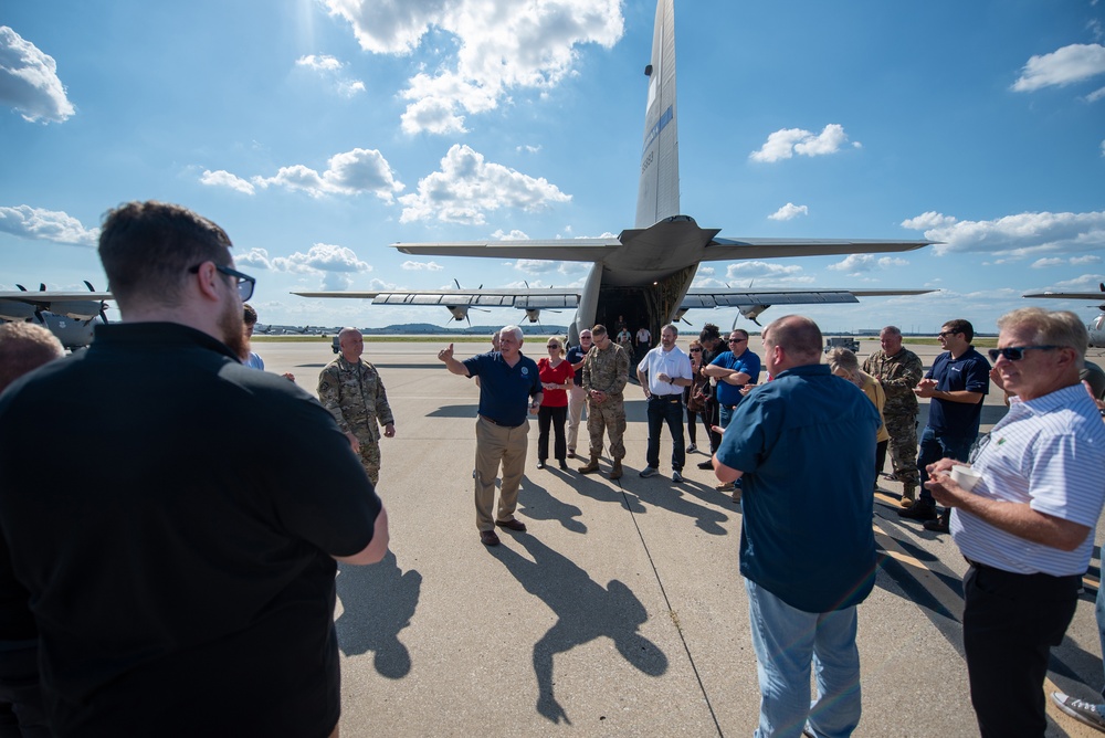 Local employers given tour of the Kentucky Air National Guard