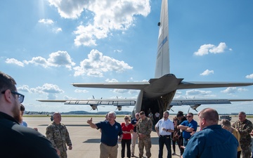 Bosslift offers new perspective to civilian employers of Guard Airmen