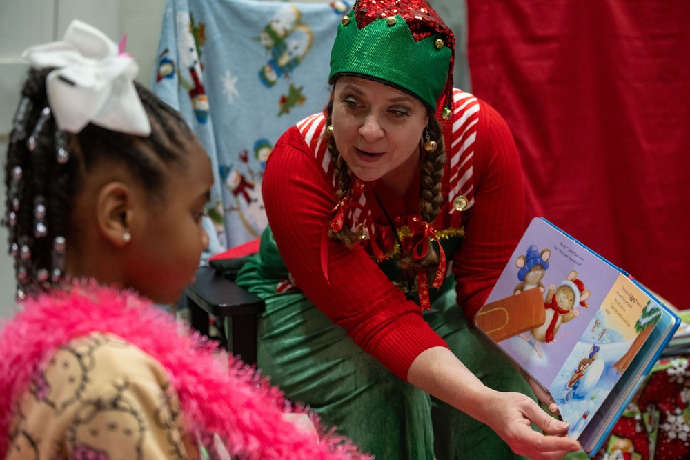 172nd Airlift Wing Hosts 18th Annual Flight to the North Pole