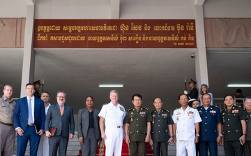 USINDOPACOM commander visits Royal Cambodian Armed Forces Headquarters