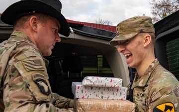 Task Force Pegasus Troopers bring Holiday Cheer