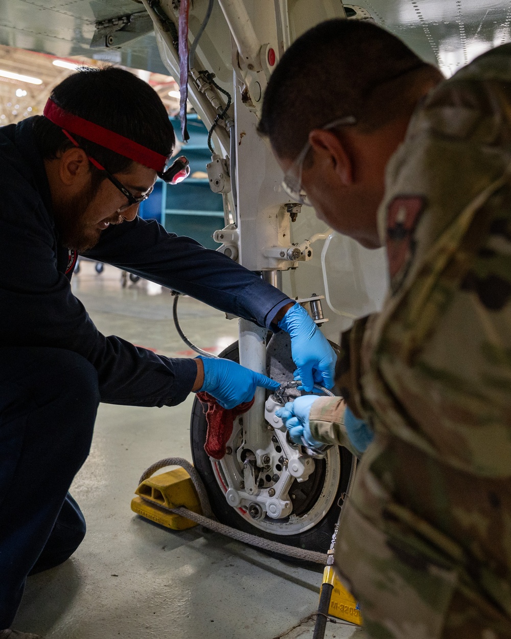 Laughlin leadership visits T-38 maintenance during Airman's Time