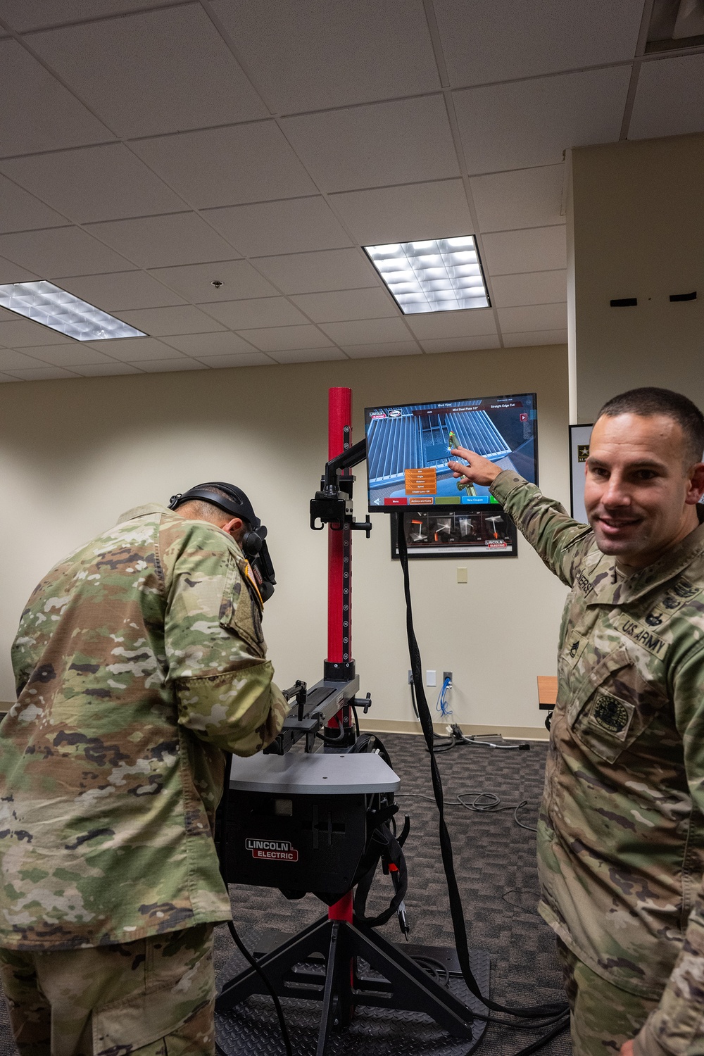 U.S. Army TRADOC CSM Raymond S. Harris Tour of the Ordnance Corps and School