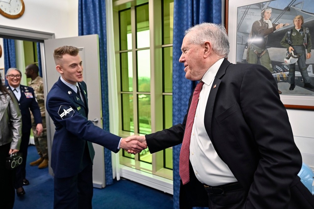 SecAF Kendall, CSO Saltzman host USSF 5th birthday at the Pentagon