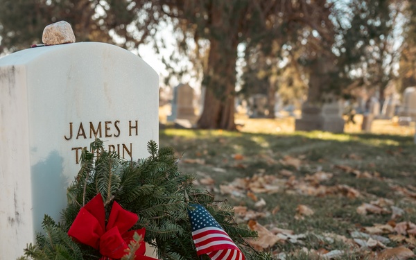 Wreaths Across America