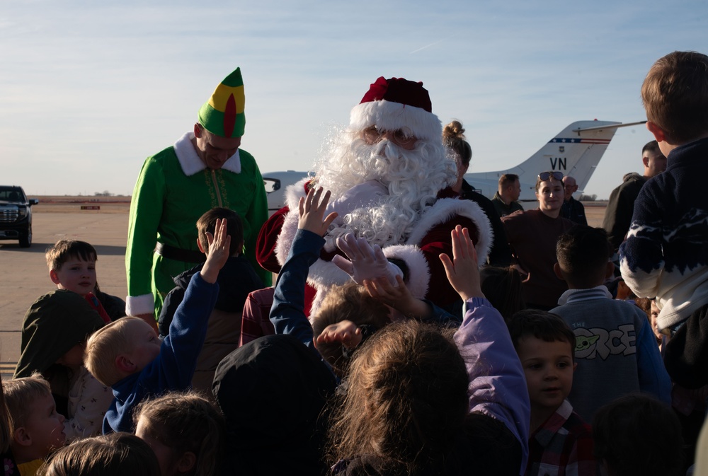 Santa Claus is coming to Vance