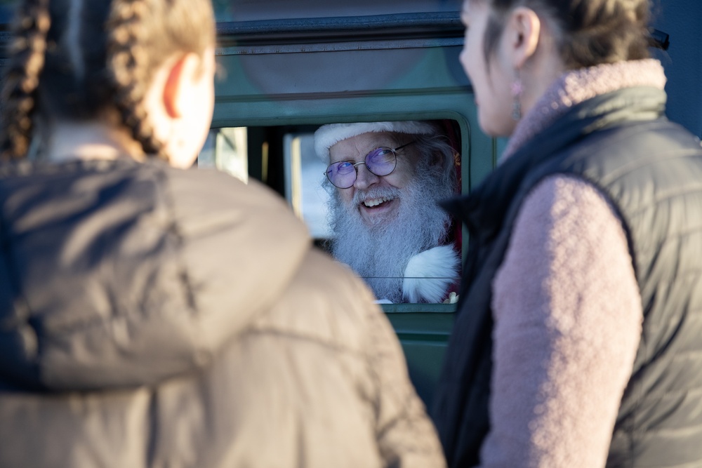 Operation Santa Claus 2024 brings Christmas joy to Yakutat